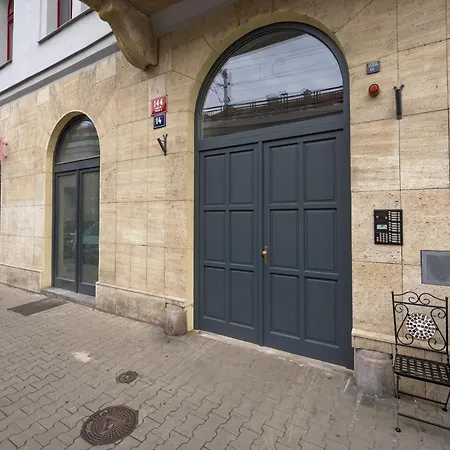 Apartment Days - Private Terrace - Spacious - Hip District *