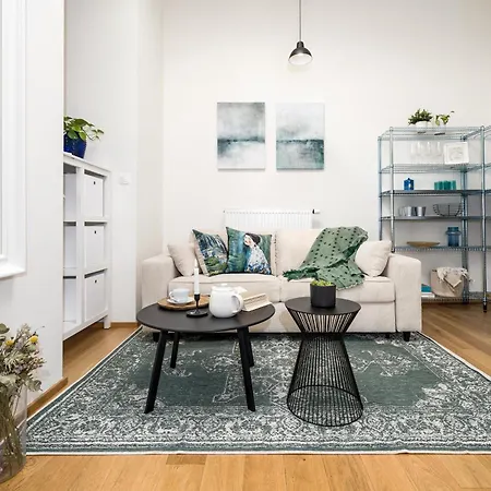 Days - Loft With Terrace In Karlin * Prague