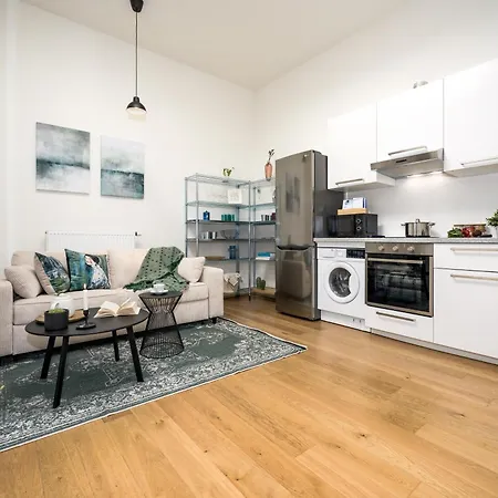 Days - Loft With Terrace In Karlin Apartament *